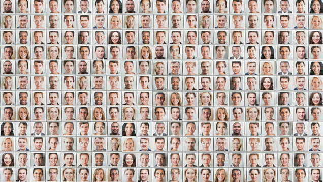 Illustration for article titled Beautiful! These Photos Of Diverse People Can Be Turned Into A Mosaic Of The American Flag Or Any Number Of Images